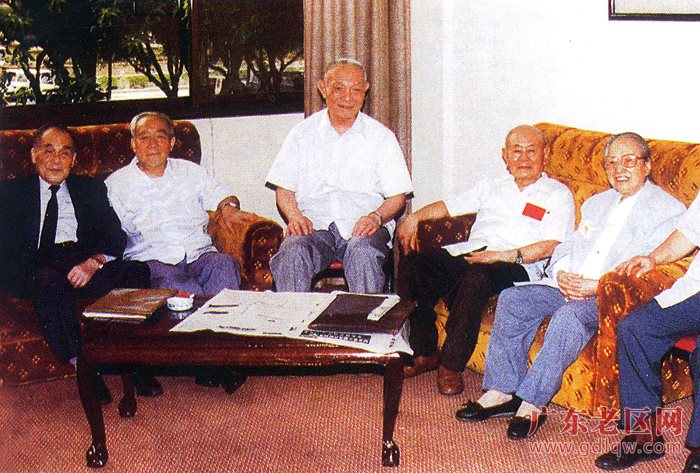 图片说明