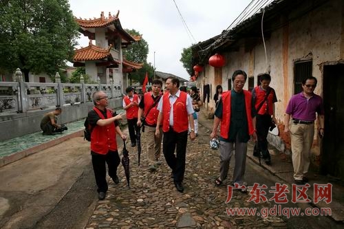 图片说明