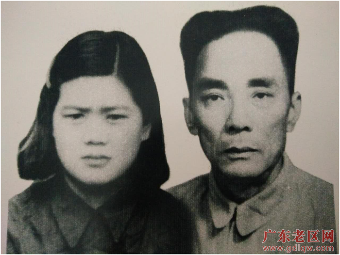 1952年，刘愈忠、李桂云夫妻合影.png
