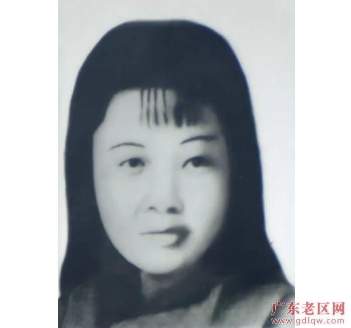 黄美英烈士（1919-1945）女，大岭里人，优秀共产党员。1937年参加西村抗日自卫队，1940年任妇女会会长，1941年参加西村抗日武装大队第四中队，1942年调入新会县礼乐、双水负责掩护县委机关工作，1944年进入广东人民抗日解放军，1945年元旦过后，于西涌村被捕，狱中坚贞不屈，最终在开平赤坎摇铃岭刑场被枪杀。壮烈牺牲。.png